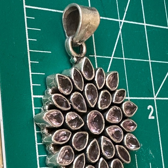 Amethyst flower statement 925 sterling silver pendant - Picture 9 of 9